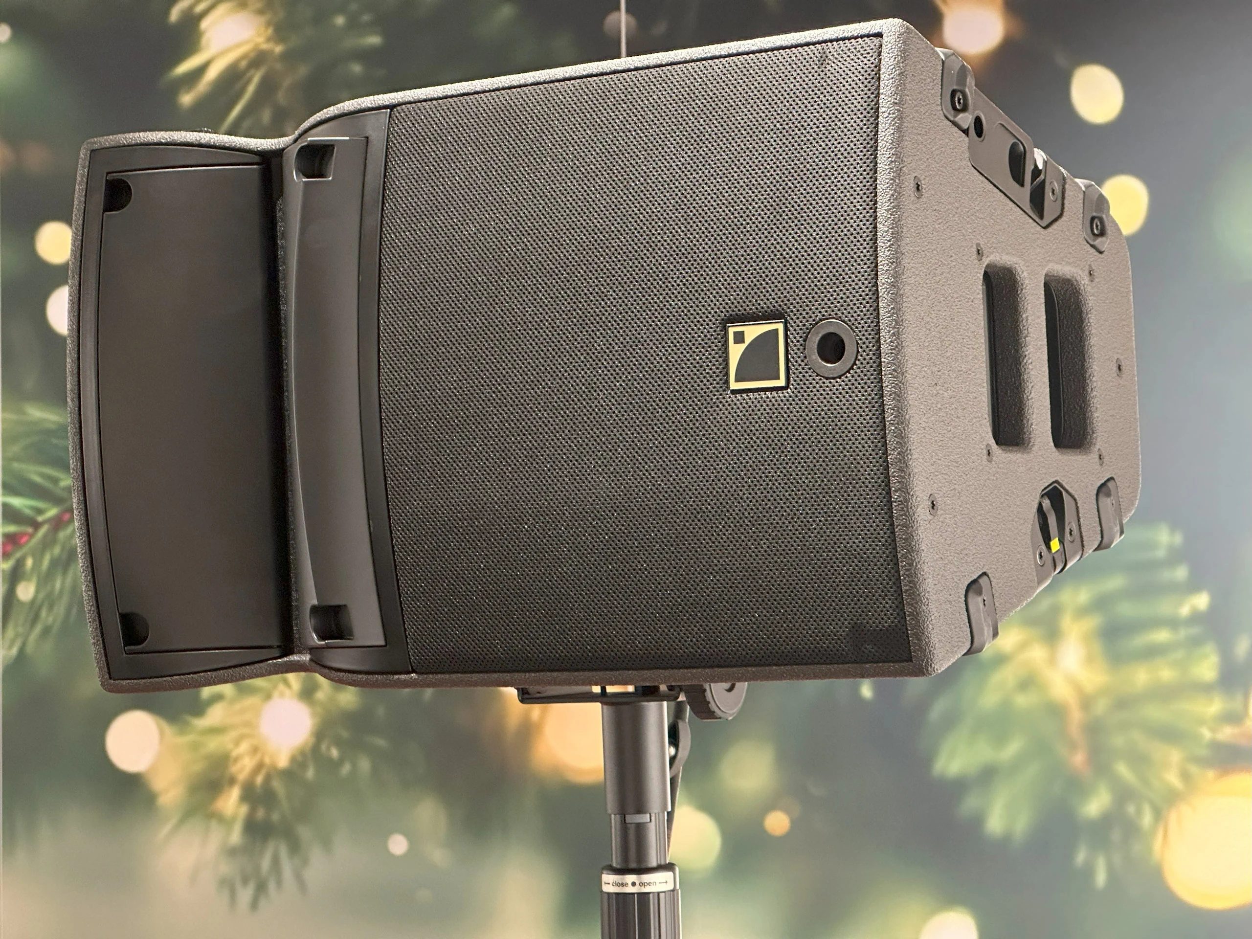 L-Acoustics A10 auf A-Mount